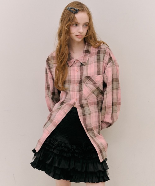 J1U by LA BELLE ETUDE(ジユウバイラベルエチュード)の「オーバーサイズPINKチェックシャツ(シャツ/ブラウス・レディース・フューシャピンク/ピンク・FREE)」の10枚目の写真