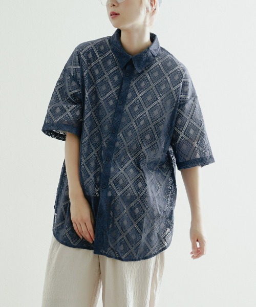 e-zakkamania stores(イーザッカマニアストアーズ)の「幾何学レースシャツ(シャツ/ブラウス・レディース・ブルー/ブラック・フリー)」の8枚目の写真