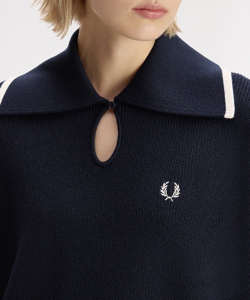 FRED PERRY（フレッドペリー）の「Wide Collar Knitted Shirt／ワイドカラーニットシャツ（ニット/セーター・レディース・ネイビー/プラム・10）」の19枚目の写真