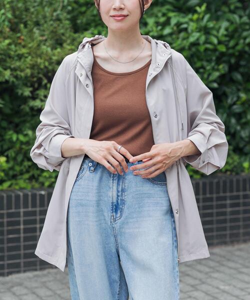 URBAN RESEARCH DOORS(アーバンリサーチドアーズ)の「『UR TECH ひやサラクール』遮熱ドロストパーカー(その他アウター・レディース・ブラック/ベージュ系その他・FREE)」の1枚目の写真