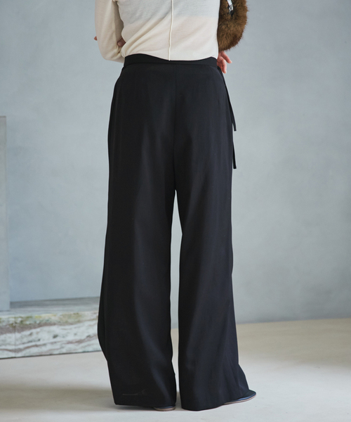 plage(プラージュ)の「Wrap 2way パンツ(その他パンツ・レディース・ブラック/ベージュ/チャコールグレー・36/38/34)」の13枚目の写真