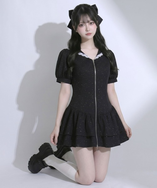DearMyLoveRose(ディアマイラブローズ)の「フロントジップセーラーカラーラメスウェットミニワンピース【大きいサイズあり】(ワンピース・レディース・ブラック/ホワイト/グレー・LL~3L/L~LL/M-L)」の7枚目の写真