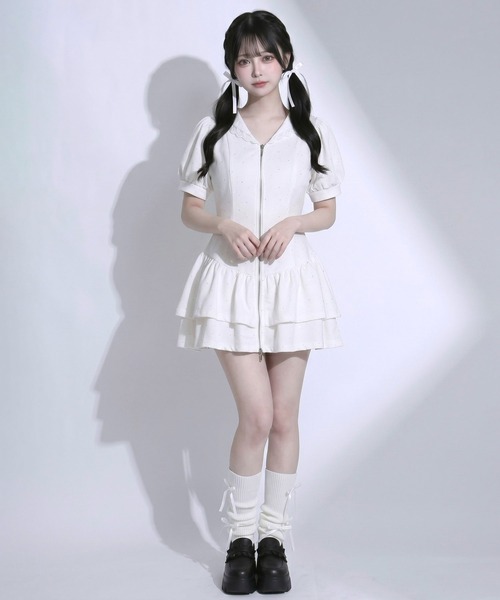 DearMyLoveRose(ディアマイラブローズ)の「フロントジップセーラーカラーラメスウェットミニワンピース【大きいサイズあり】(ワンピース・レディース・ブラック/ホワイト/グレー・LL~3L/L~LL/M-L)」の9枚目の写真