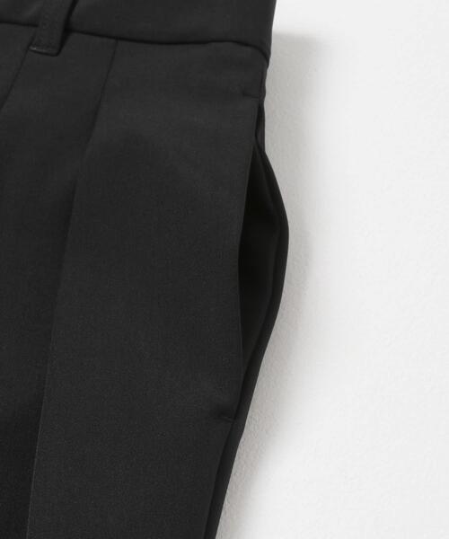 URBAN RESEARCH(アーバンリサーチ)の「『UVカット/イージーケア』ドライギャバツータックパンツ(その他パンツ・レディース・ブラック/グレー・38/36)」の13枚目の写真