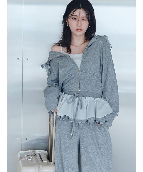 SNIDEL(スナイデル)の「【UV/セットアップ対応】ペプラムスウェットパンツ(その他パンツ・レディース・イエロー/グレー/ブラウン・0/1)」の5枚目の写真