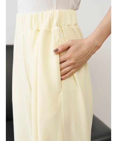 SNIDEL(スナイデル)の「【UV/セットアップ対応】ペプラムスウェットパンツ(その他パンツ・レディース・イエロー/グレー/ブラウン・0/1)」の18枚目の写真