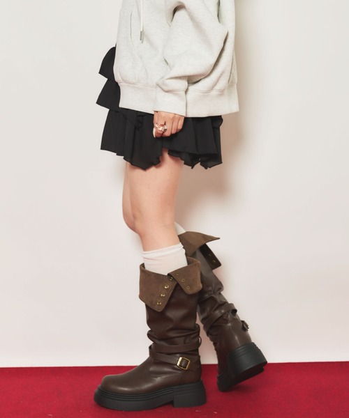 archives（アルシーヴ）の「クロスベルトブーツ（ブーツ・レディース・ブラウン/ブラック・LARGE/MEDIUM）」の12枚目の写真