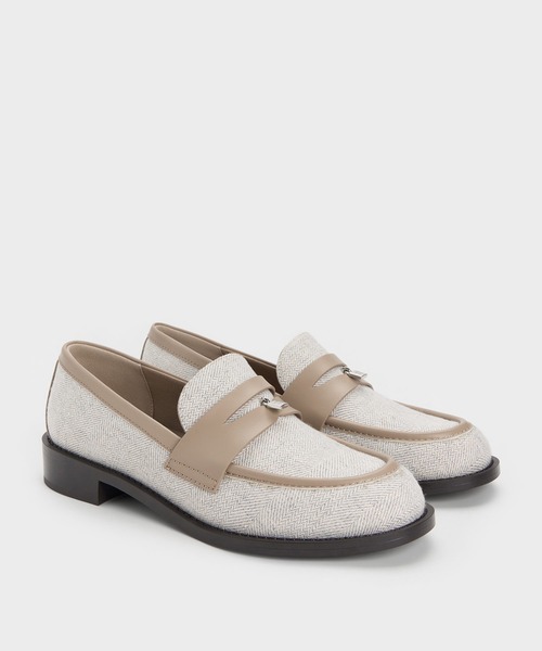 CHARLES & KEITH（チャールズ & キース）の「Griselda グリゼルダ ローファー（ローファー・レディース・ライトアッシュグレー/ブラウン系その他7/ブラック・24.5cm/23.5cm/23cm/22.5cm/25.5cm/25cm）」の8枚目の写真