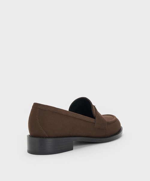 CHARLES & KEITH（チャールズ & キース）の「Griselda グリゼルダ ローファー（ローファー・レディース・ライトアッシュグレー/ブラウン系その他7/ブラック・24.5cm/23.5cm/23cm/22.5cm/25.5cm/25cm）」の13枚目の写真