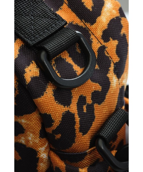 OFFWINTER(オフウィンター)の「【OFFWINTER 】レオパード 3WAY多機能ショルダー バックパック(ショルダーバッグ・メンズ・レオパード・FREE)」の5枚目の写真
