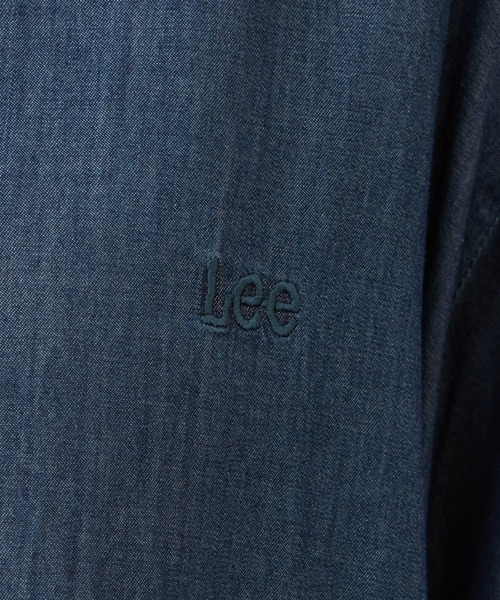 Lee(リー)の「Lee FRILL DENIM SHIRTS / フリルデニムシャツ(シャツ/ブラウス・レディース・ホワイト/インディゴブルー・MEDIUM/SMALL)」の15枚目の写真