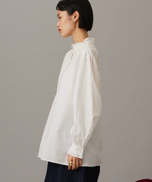Lee(リー)の「Lee FRILL DENIM SHIRTS / フリルデニムシャツ(シャツ/ブラウス・レディース・ホワイト/インディゴブルー・MEDIUM/SMALL)」の22枚目の写真