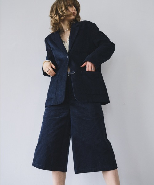 HANNE(アン)の「ローライズコーデュロイバミューダパンツ(その他パンツ・レディース・ネイビー/ベージュ・S/M)」の4枚目の写真