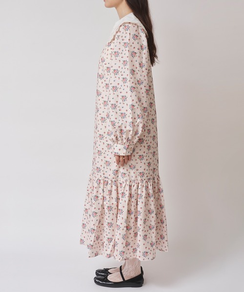Cath Kidston(キャスキッドソン)の「エンブロイダリースカラップカラーワンピース Garden Bouquet(ワンピース・レディース・アイボリー/ネイビー/ブラウン・FREE)」の8枚目の写真