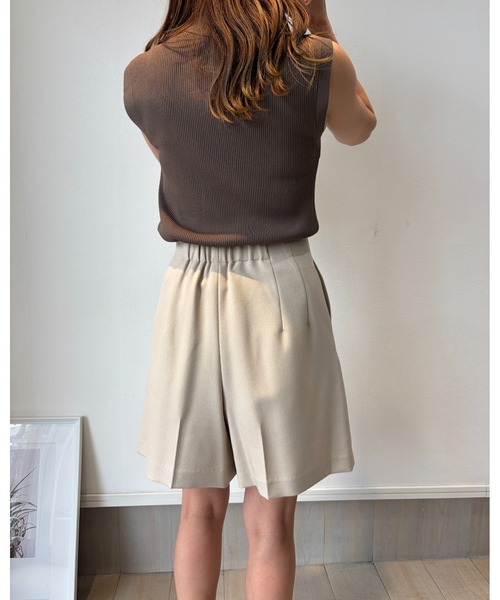 SETiA(セチア)の「イージーショートパンツ(スラックス・レディース・チャコールグレー/ブラック/ライトベージュ・SMALL/MEDIUM)」の7枚目の写真