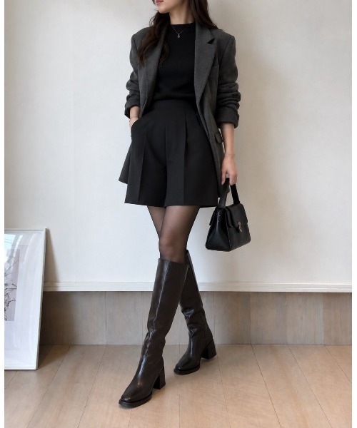 SETiA(セチア)の「イージーショートパンツ(スラックス・レディース・チャコールグレー/ブラック/ライトベージュ・SMALL/MEDIUM)」の14枚目の写真