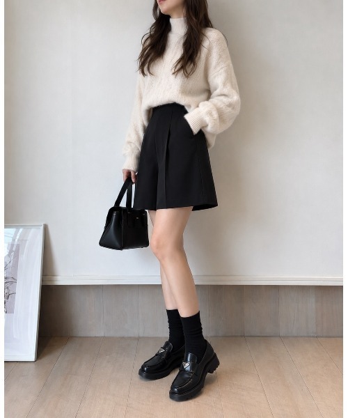 SETiA(セチア)の「イージーショートパンツ(スラックス・レディース・チャコールグレー/ブラック/ライトベージュ・SMALL/MEDIUM)」の17枚目の写真
