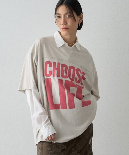 Whim Gazette（ウィムガゼット）の「【KATHARINE HAMNETT】スローガンフットボールTシャツ（Tシャツ/カットソー・レディース・パープル/ピンクベージュ・FREE）」の4枚目の写真