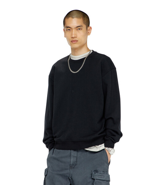 DIESEL（ディーゼル）の「メンズ プルオーバースウェット S-NORM-AA5（スウェット・メンズ・ホワイト/ブラック・SMALL/X-SMALL/XX-LARGE/X-LARGE/LARGE/MEDIUM）」の2枚目の写真