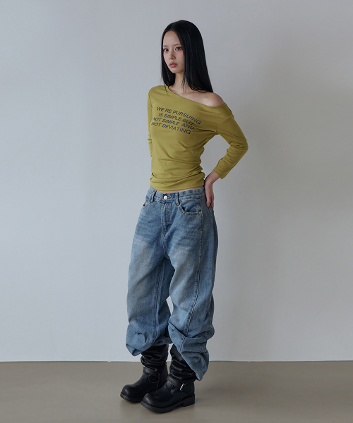5OML(オーオーエムエル)の「シンプルじゃないロングスリーブ(オリーブ)(Tシャツ/カットソー・レディース・オリーブ・FREE)」の3枚目の写真