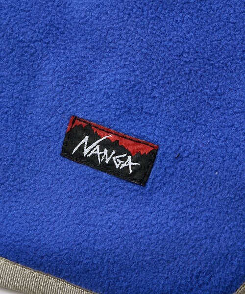 NANGA(ナンガ)の「【NANGA / ナンガ】フリースマフラー / AIR WARM FLEECE MUFFLER / N2630-3E078A(マフラー・メンズ・ブルー/ブラック・フリー)」の11枚目の写真