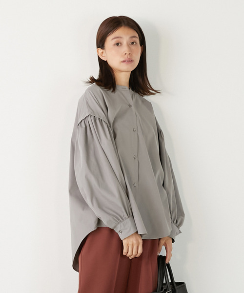 MELROSE claire（メルローズ クレール）の「【TC起毛ギャザースリーブシャツ】（シャツ/ブラウス・レディース・グレー/オフホワイト/ネイビー・FREE）」の2枚目の写真