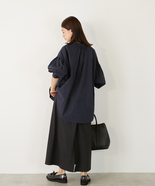 MELROSE claire（メルローズ クレール）の「【TC起毛ギャザースリーブシャツ】（シャツ/ブラウス・レディース・グレー/オフホワイト/ネイビー・FREE）」の5枚目の写真