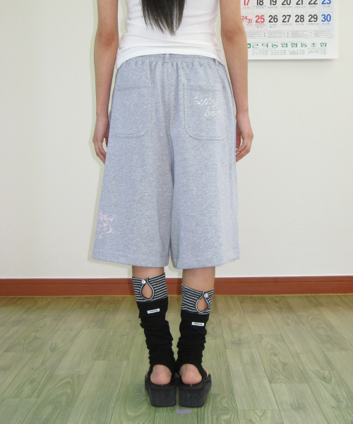 RONRON(ロンロン)の「BETTY BOOP DREAMY RIBBON SWEAT BERMUDA PANTS GREY(その他パンツ・レディース・その他・FREE)」の3枚目の写真