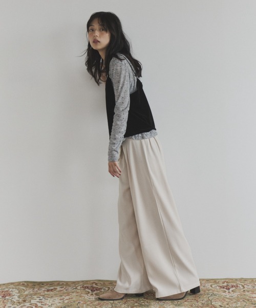ELNEsoi(エルネソワ)の「ベロアビスチェ付きドット裾フリルカットソー(Tシャツ/カットソー・レディース・ベージュ/グレー・FREE)」の9枚目の写真