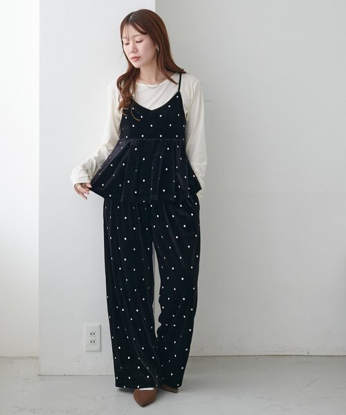 DISCOAT(ディスコート)の「ドット刺繍ベロアキャミ(キャミソール・レディース・ブラウン/ブラック・FREE)」の8枚目の写真