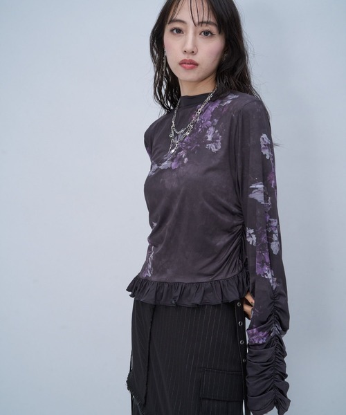 HARE(ハレ)の「FlowerSkewカットソー(HARE)(Tシャツ/カットソー・レディース・ブラウン/ブラック・FREE)」の10枚目の写真