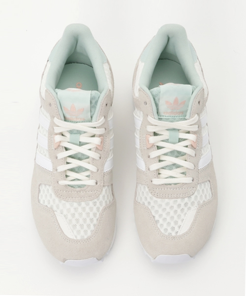 adidas（アディダス）の「オリジナルス ゼットエックス[ZX 700 W]（スニーカー・レディース・ブラック×ホワイト/ベージュ・24.0cm/25.0cm/23.0cm/22.0cm/22.5cm/24.5cm/23.5cm/25.5cm）」の6枚目の写真