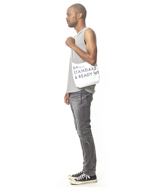 Sandinista（サンディニスタ）の「D.S. Tyvak Small Sacoche / タイベックスモールサコッシュ（ショルダーバッグ・メンズ・ホワイト・FREE）」の3枚目の写真