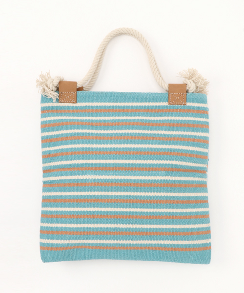 Lilas Campbell（リラキャンベル）の「エスニック柄ショルダーバッグ（ショルダーバッグ・レディース・ホワイト/サックスブルー・ONE SIZE）」の3枚目の写真