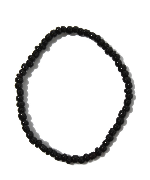 coen（コーエン）の「カラービーズブレスレット§（ブレスレット・レディース・ホワイト/ブラック/ナチュラル/ブラウン/レッド/オレンジ/イエロー/ケリー/ターコイズブルー・フリー）」の2枚目の写真