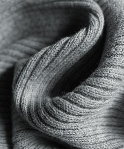 antiqua（アンティカ）の「パール付きリブタートルニットトップス（ニット/セーター・レディース・ブラック/グレー/ベージュ/ネイビー・FREE）」の10枚目の写真