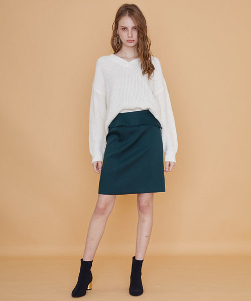 UNITED TOKYO（ユナイテッドトウキョウ）の「モヘアVネックニット（ニット/セーター・レディース・ホワイト/ブラック/パープル/グレー/グリーン/マスタード・1）」の18枚目の写真