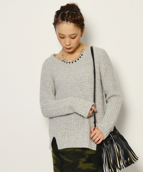 SHIPS for women（シップスフォーウィメン）の「★★ウール アンゴラ ワッフル ニット◇（ニット/セーター・レディース・ホワイト/グレー/キャメル/ピンク・ONE SIZE）」の3枚目の写真