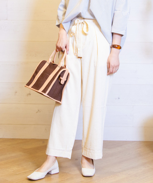 B.I.D.（ビーアイディー）の「BID / Linen調 Waist Ribbon Tuck Pants（その他パンツ・レディース・オフホワイト/ブラック/ベージュ/テラコッタ・FREE）」の2枚目の写真