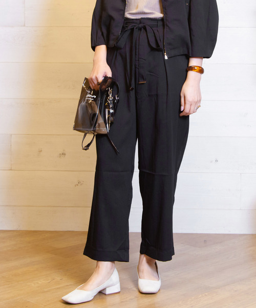 B.I.D.（ビーアイディー）の「BID / Linen調 Waist Ribbon Tuck Pants（その他パンツ・レディース・オフホワイト/ブラック/ベージュ/テラコッタ・FREE）」の20枚目の写真