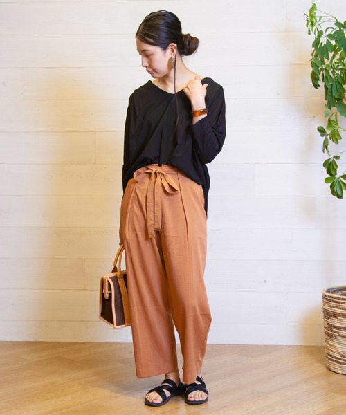 B.I.D.（ビーアイディー）の「BID / Linen調 Waist Ribbon Tuck Pants（その他パンツ・レディース・オフホワイト/ブラック/ベージュ/テラコッタ・FREE）」の22枚目の写真