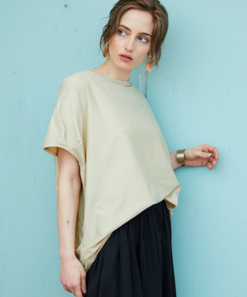 Chaco closet(チャコ クローゼット)の「綿ワイドアシンメトリートップス(Tシャツ/カットソー・レディース・オフホワイト/ブラック/チャコールグレー/ベージュ/カーキ・M-L)」の11枚目の写真