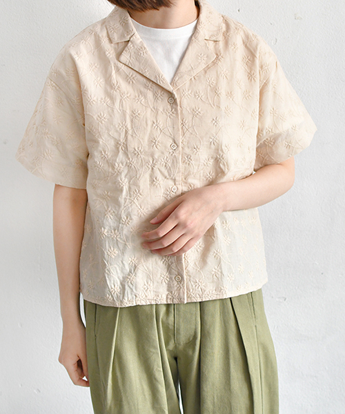PairPair(ペアペア)の「刺繍開襟シャツ(シャツ/ブラウス・レディース・ベージュ/オフホワイト/ライトブラウン・FREE)」の19枚目の写真