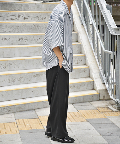 kutir（クティール）の「フラップポケットオープンカラーシャツ（シャツ/ブラウス・メンズ・ホワイト/チャコールグレー/ブラック/オフホワイト/ベージュ・MEDIUM/LARGE）」の15枚目の写真