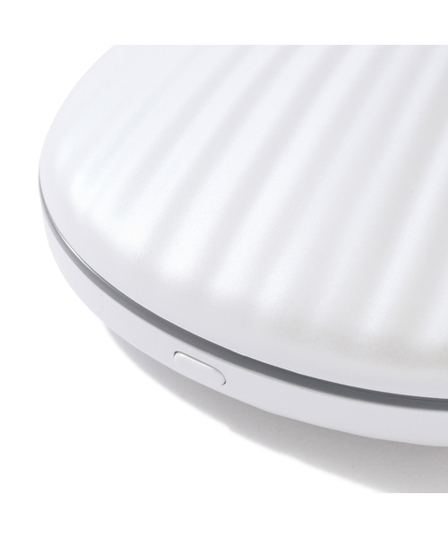 Francfranc（フランフラン）の「ラグーナ LED コンパクトミラー ホワイト（手鏡/メイクミラー・レディース・ホワイト・FREE）」の4枚目の写真