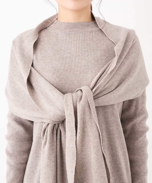 a.v.v（アーヴェヴェ）の「【洗える/WEB限定】ウエストサッシュニット（ニット/セーター・レディース・ベージュ/アイボリー・40/38/42/36/34）」の10枚目の写真
