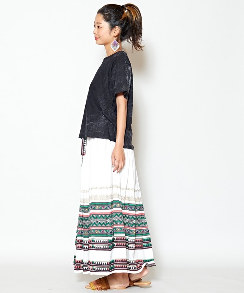 チャイハネ（チャイハネ）の「【チャイハネ】yul アシッドウォッシュTシャツ（Tシャツ/カットソー・レディース・ブラック/ブルー/ダークブルー/グレー/マスタード/オレンジ/ワイン・FREE）」の16枚目の写真