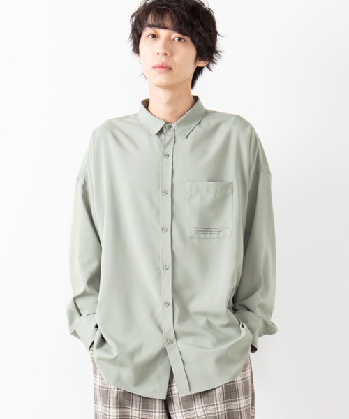 WEGO（ウィゴー）の「WEGO/ロゴプリントビッグシルエットシャツ（シャツ/ブラウス・メンズ・ホワイト/ブラック/グリーン系その他・MEDIUM/LARGE）」の3枚目の写真