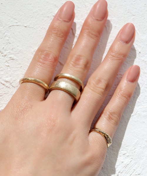 florist（フローリスト）の「4種展開つや消しボールド３セットリング（リング・レディース・シルバー系その他/ゴールド系その他/シルバー系その他2/シルバー系その他3/シルバー系その他4/ゴールド系その他2/ゴールド系その他3/ゴールド系その他4・FREE）」の5枚目の写真