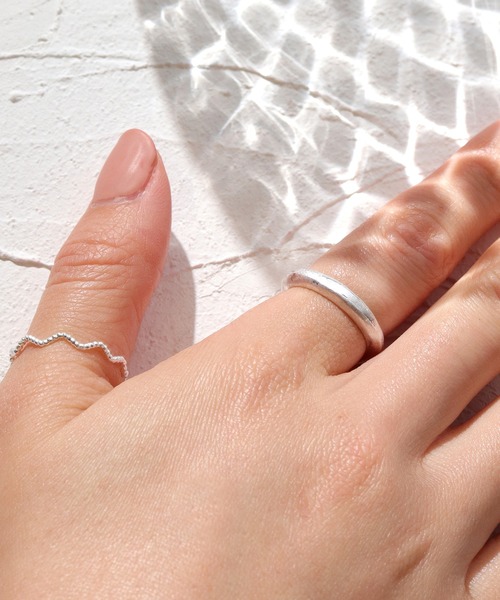 florist（フローリスト）の「4種展開つや消しボールド３セットリング（リング・レディース・シルバー系その他/ゴールド系その他/シルバー系その他2/シルバー系その他3/シルバー系その他4/ゴールド系その他2/ゴールド系その他3/ゴールド系その他4・FREE）」の16枚目の写真